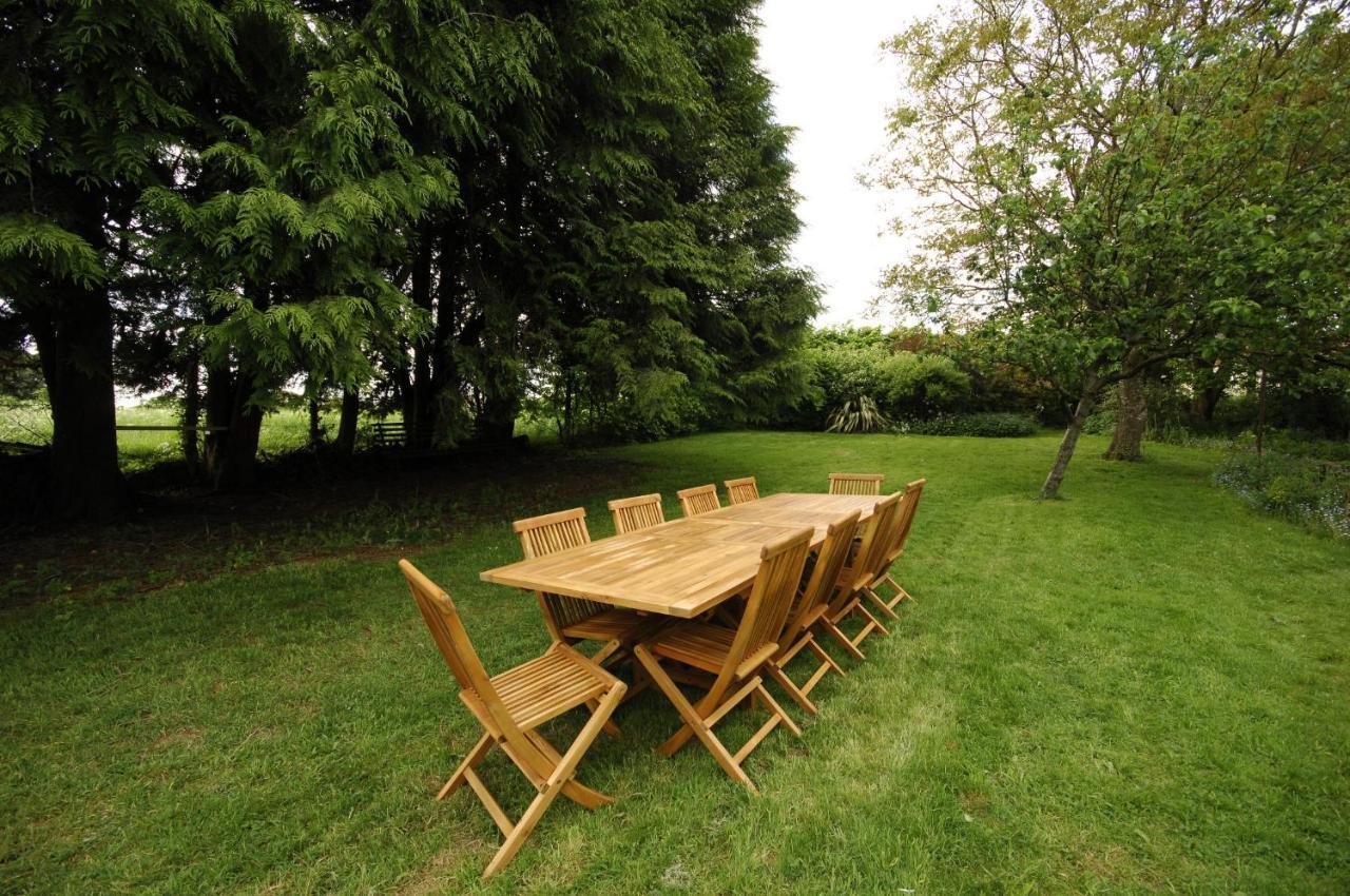 Topside House - Beautiful 7 Bedroom House With Hottub Wifi And Parking Near Bath Wells Frome Oakhill المظهر الخارجي الصورة