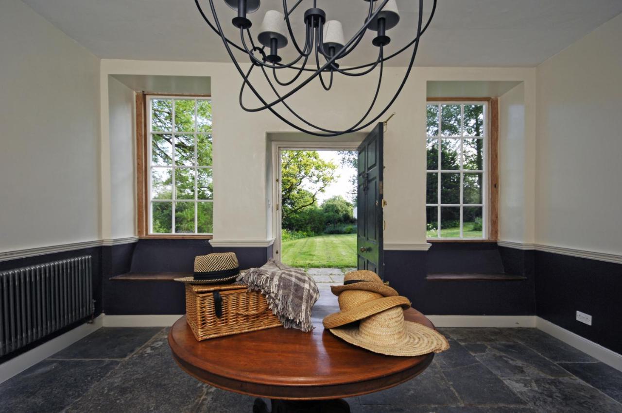 Topside House - Beautiful 7 Bedroom House With Hottub Wifi And Parking Near Bath Wells Frome Oakhill المظهر الخارجي الصورة